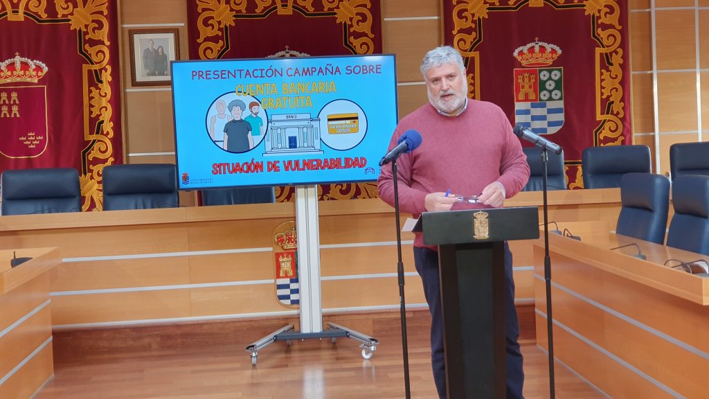Consumo Molina Campana sobre cuentas bancarias gratuitas Presentacion Foto
