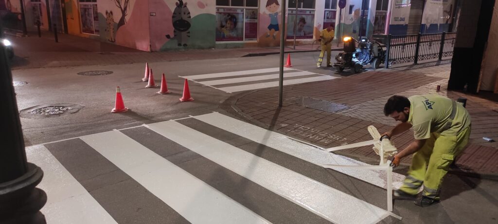 Movilidad Molina Repintado pasos de peatones y refuerzo seguridad vial Foto1
