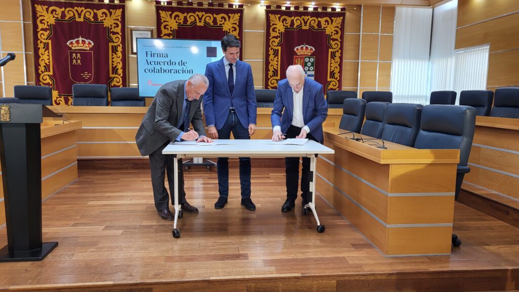 Convenio 2024 entre Ribera Hospital de Molina y FEM 2024 Presentación Foto1