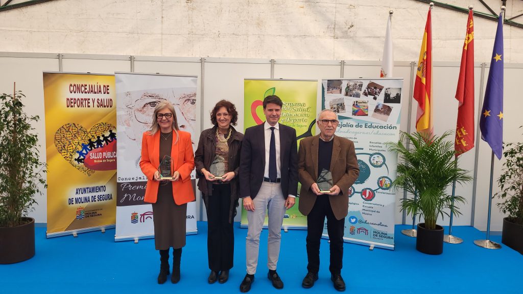Premio Educación 'Gaspar Mondéjar' 2025 Molina Acto de entrega Foto con galardonados