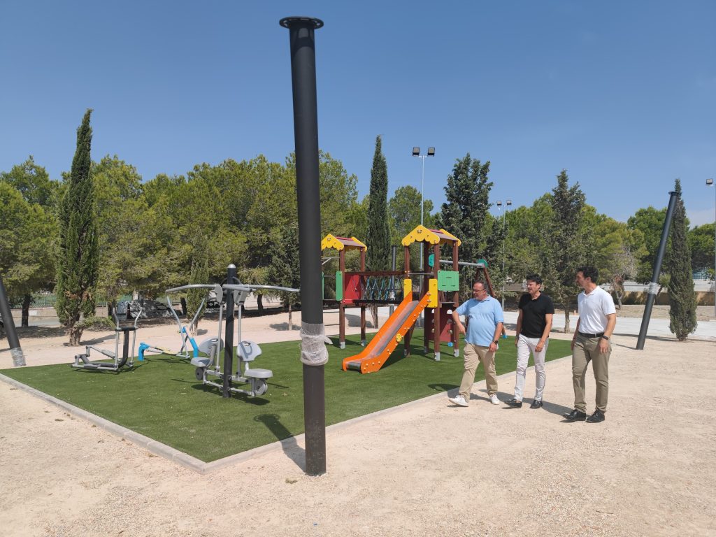 Vía Pública Visita final obras remodelación Parque Cayetano Espejo El Romeral Foto1